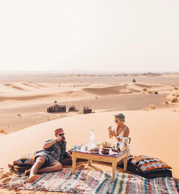 Merzouga Sahara Luxury Camp Екстериор снимка