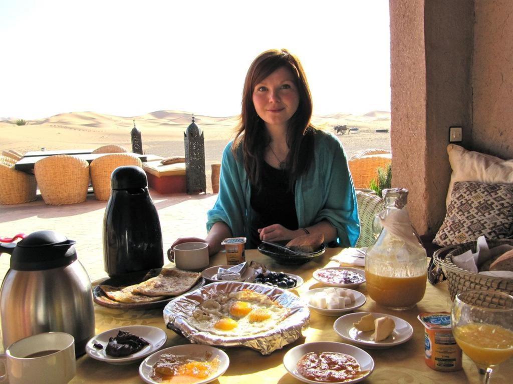 Merzouga Sahara Luxury Camp Екстериор снимка
