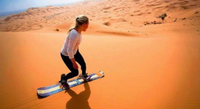 Merzouga Sahara Luxury Camp Екстериор снимка