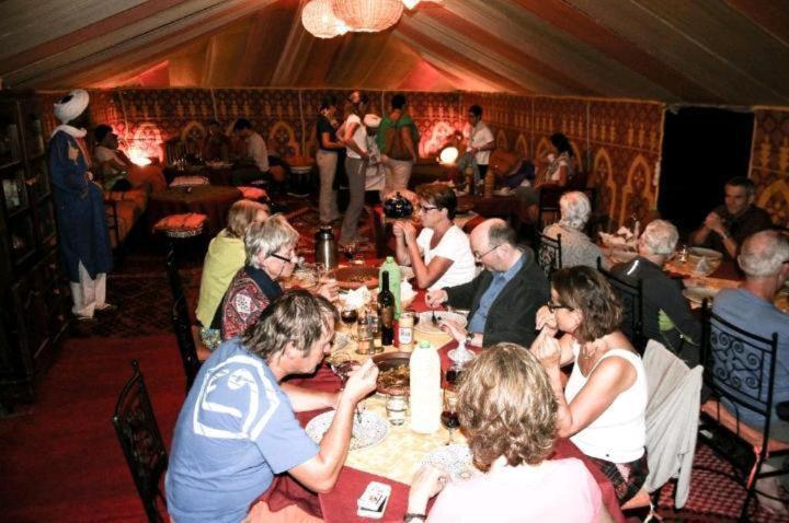 Merzouga Sahara Luxury Camp Екстериор снимка