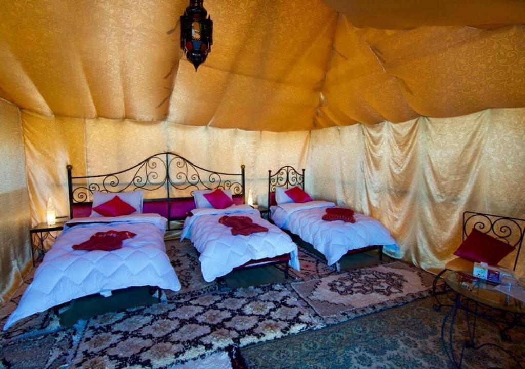 Merzouga Sahara Luxury Camp Екстериор снимка