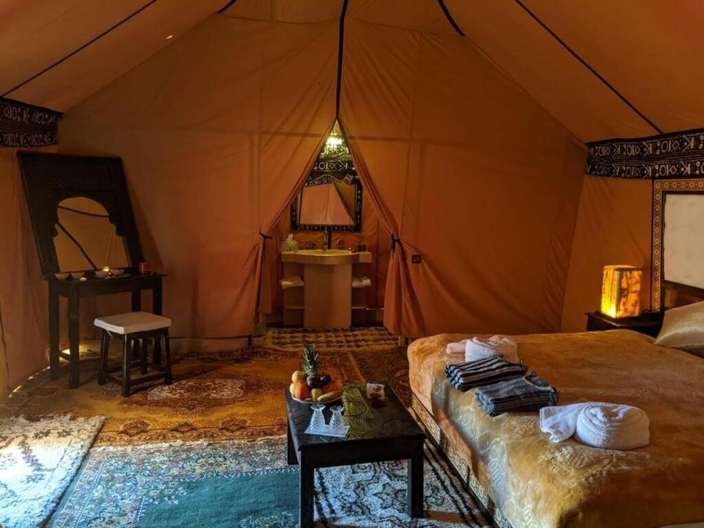 Merzouga Sahara Luxury Camp Екстериор снимка