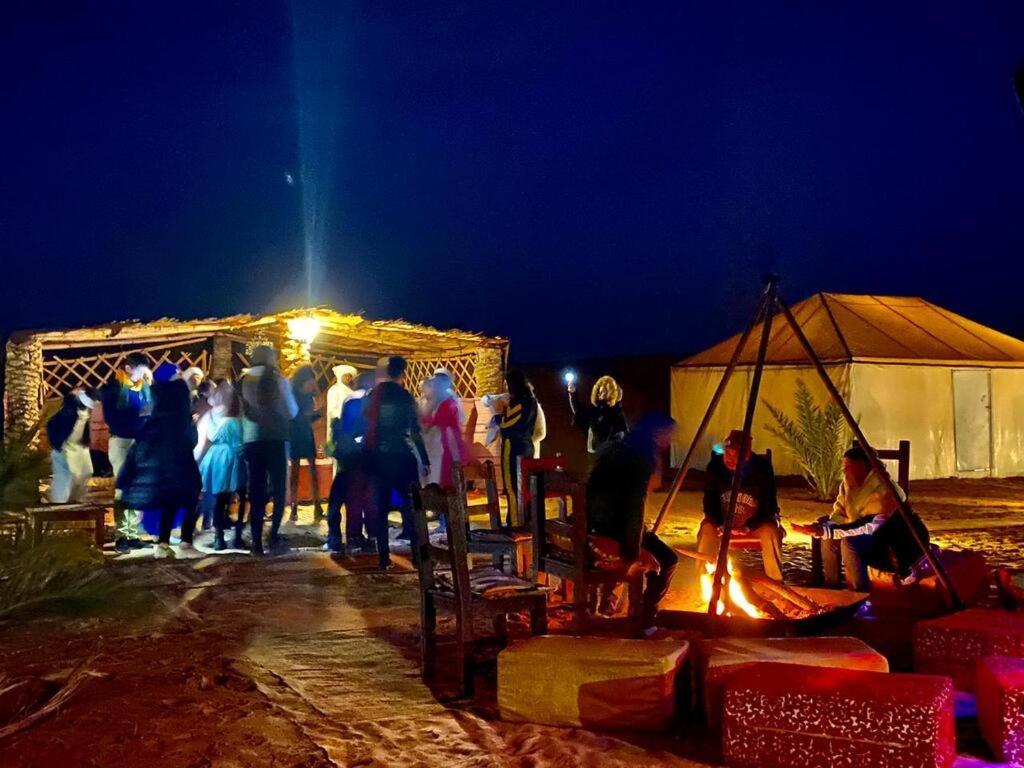 Merzouga Sahara Luxury Camp Екстериор снимка