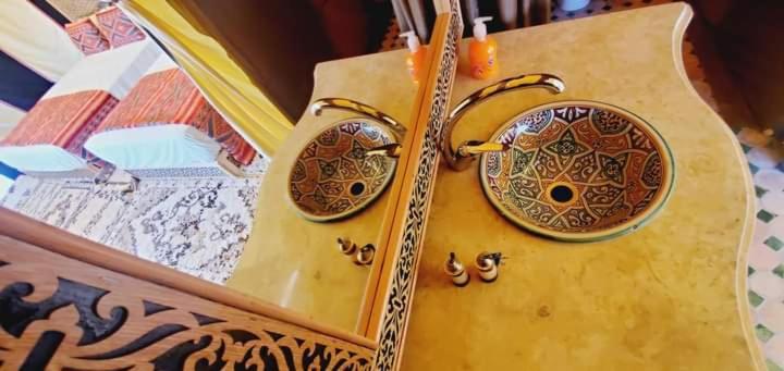 Merzouga Sahara Luxury Camp Екстериор снимка